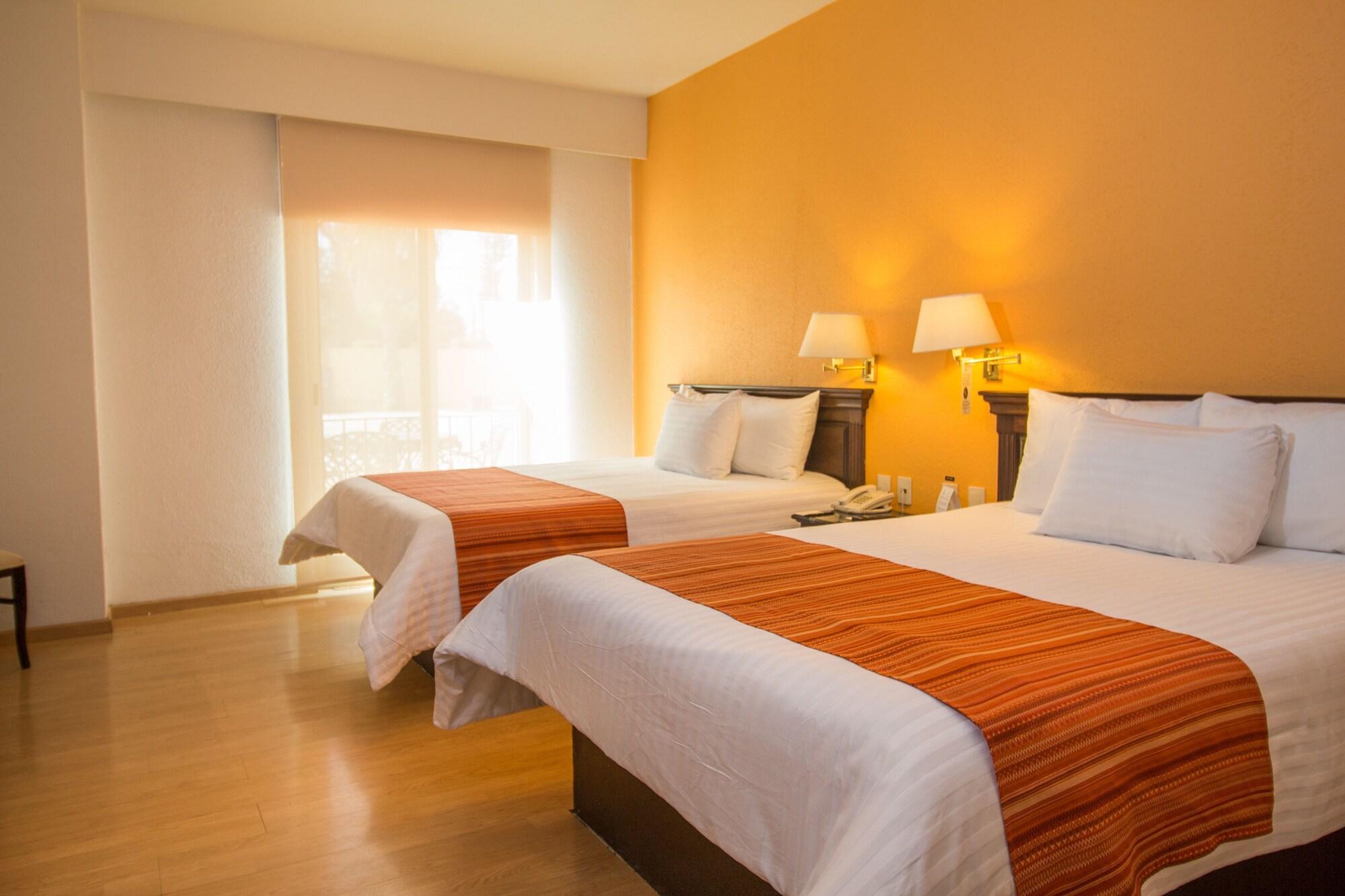 Hg Hotel Сапопан Экстерьер фото