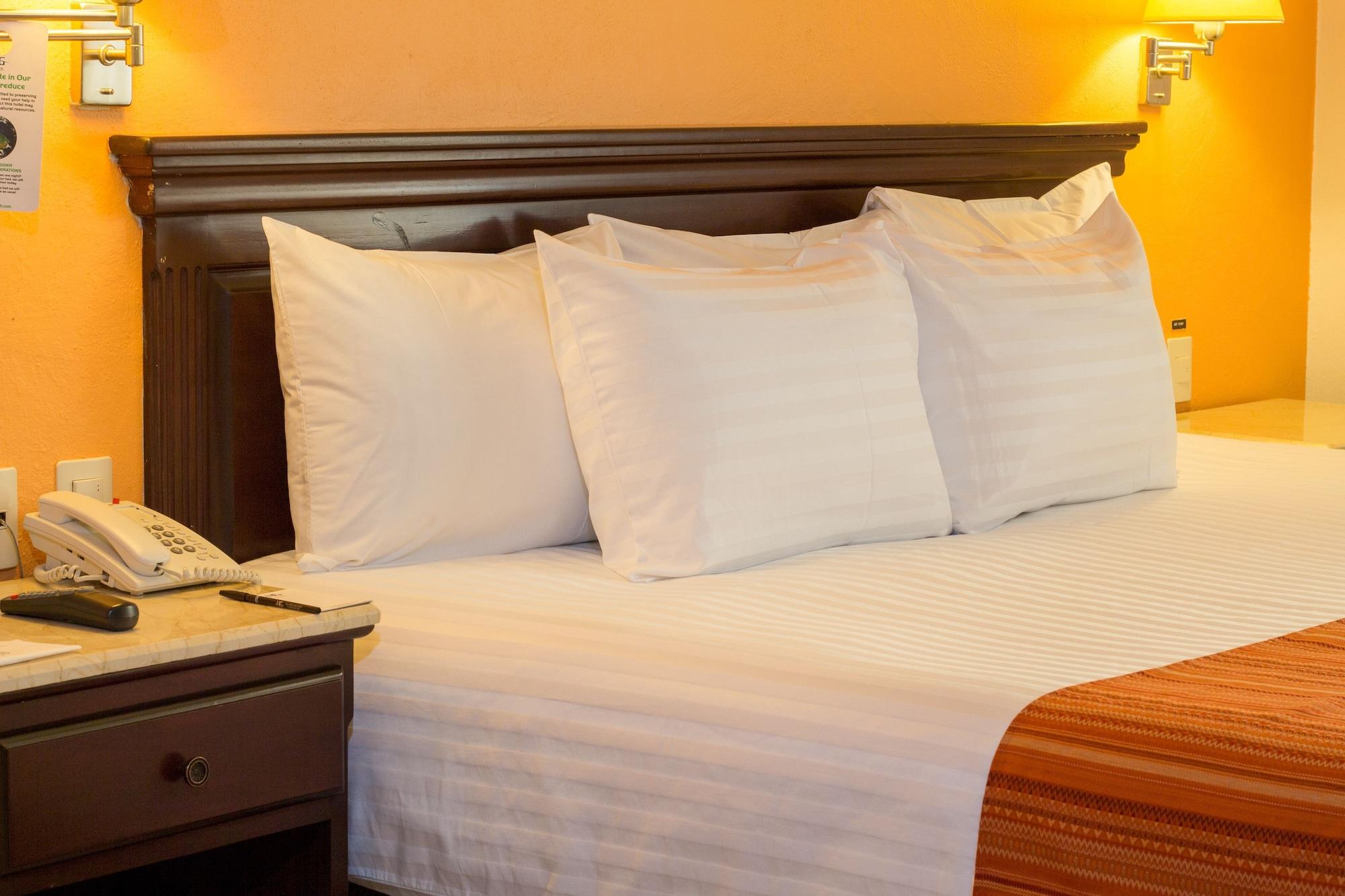 Hg Hotel Сапопан Экстерьер фото