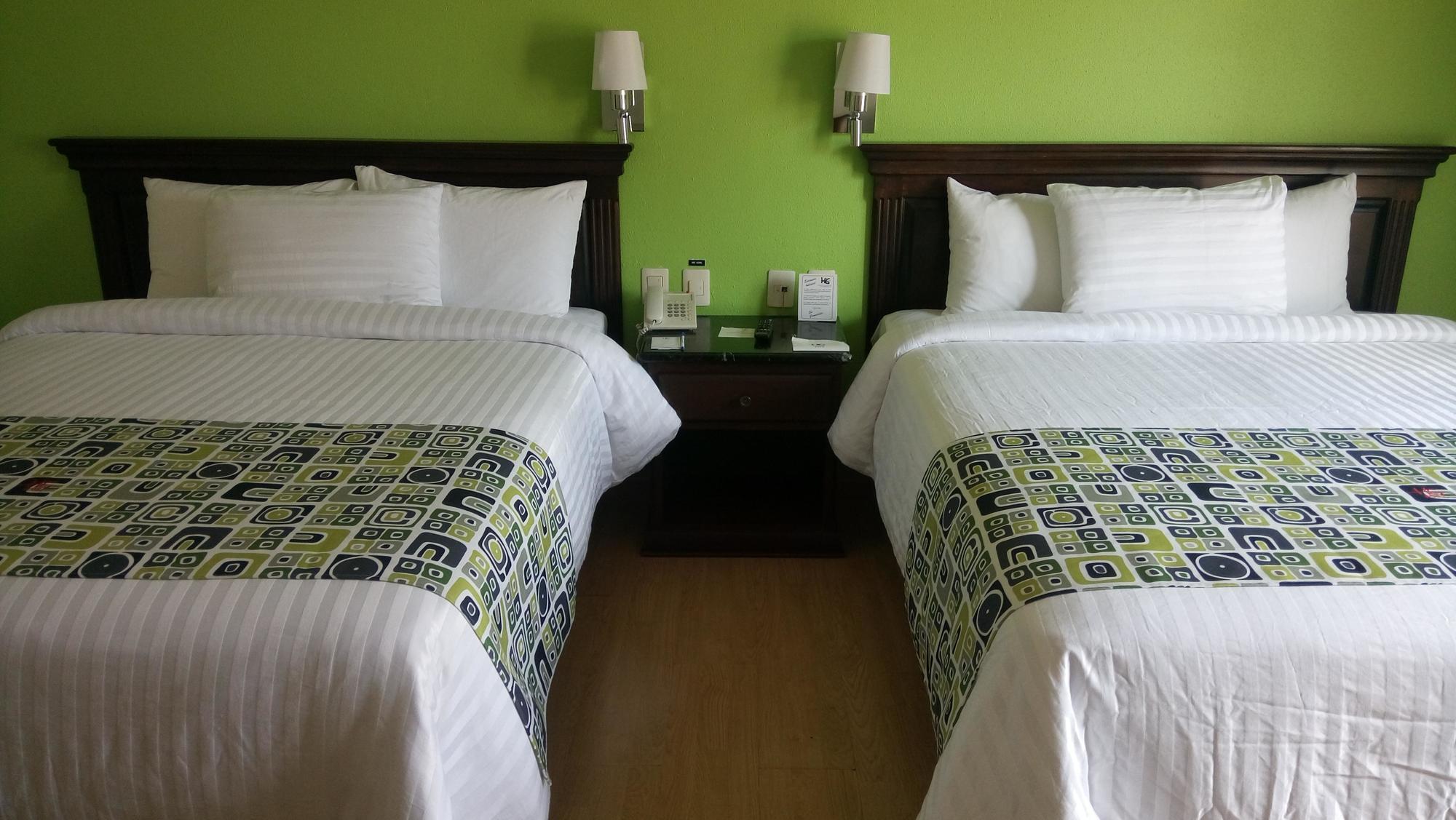 Hg Hotel Сапопан Экстерьер фото