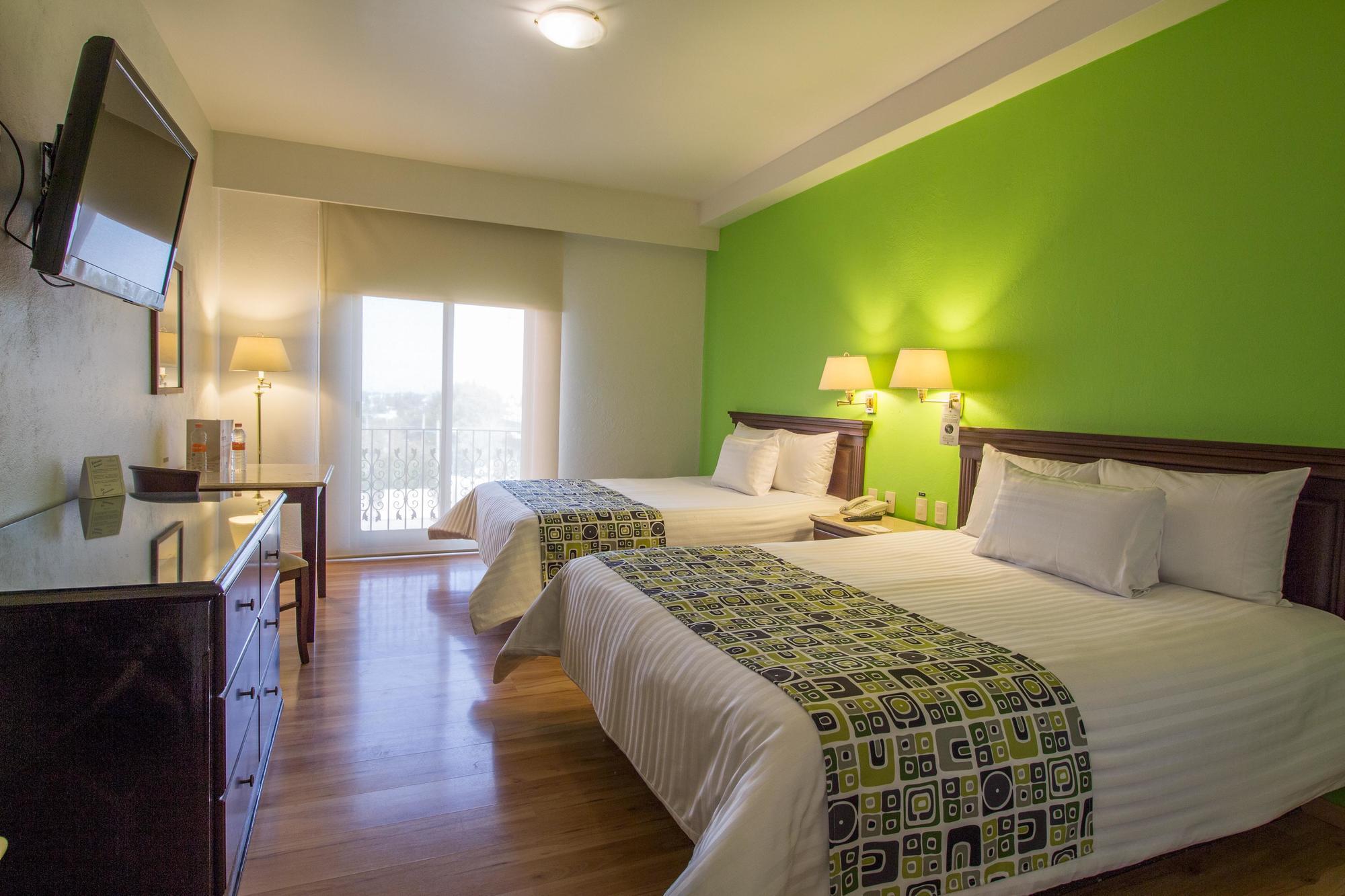 Hg Hotel Сапопан Экстерьер фото